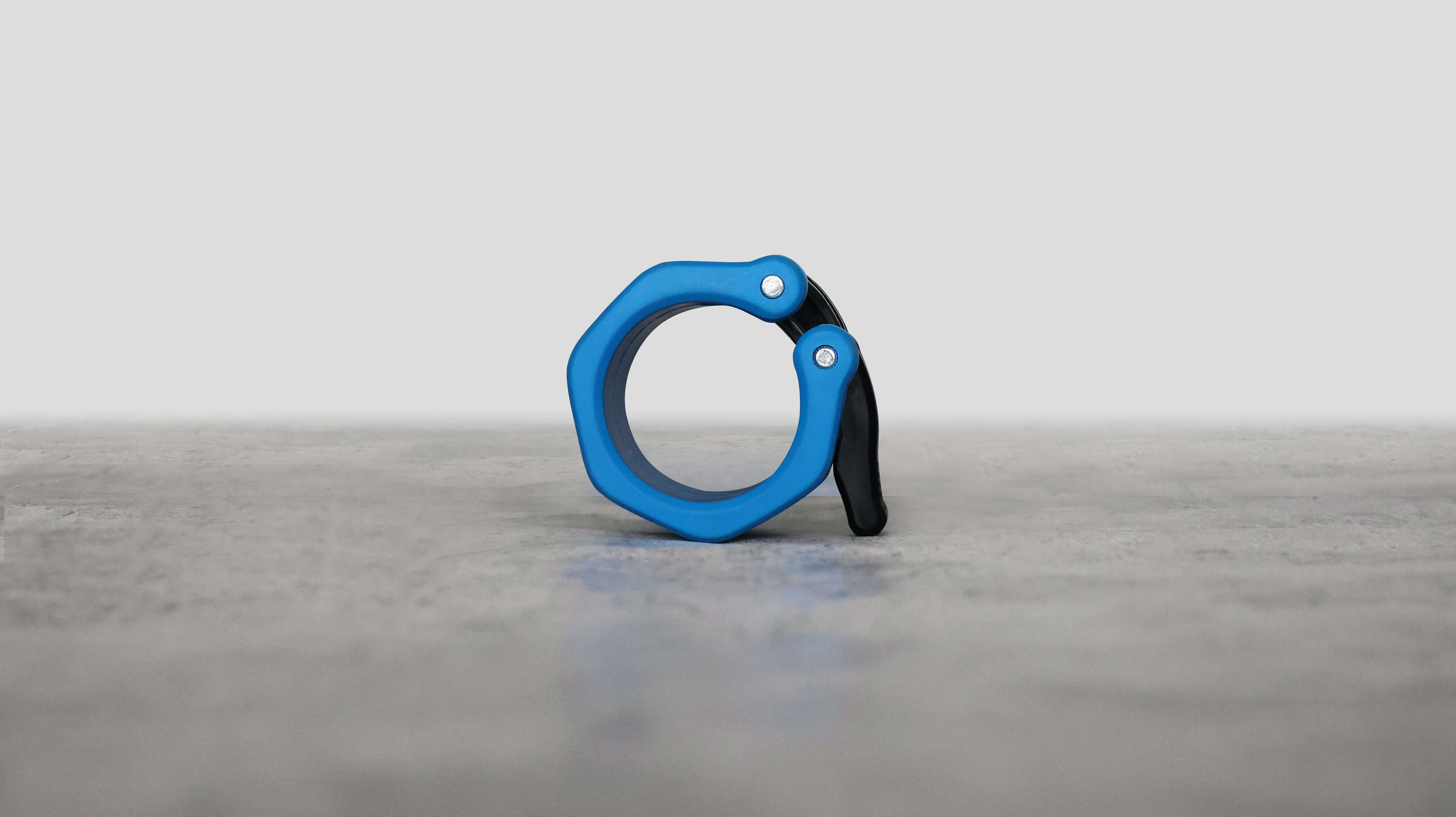 Inversia 1.0 Resistant Nylon Collars