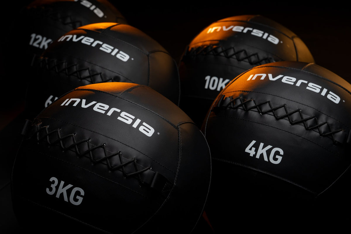 WALL BALLS