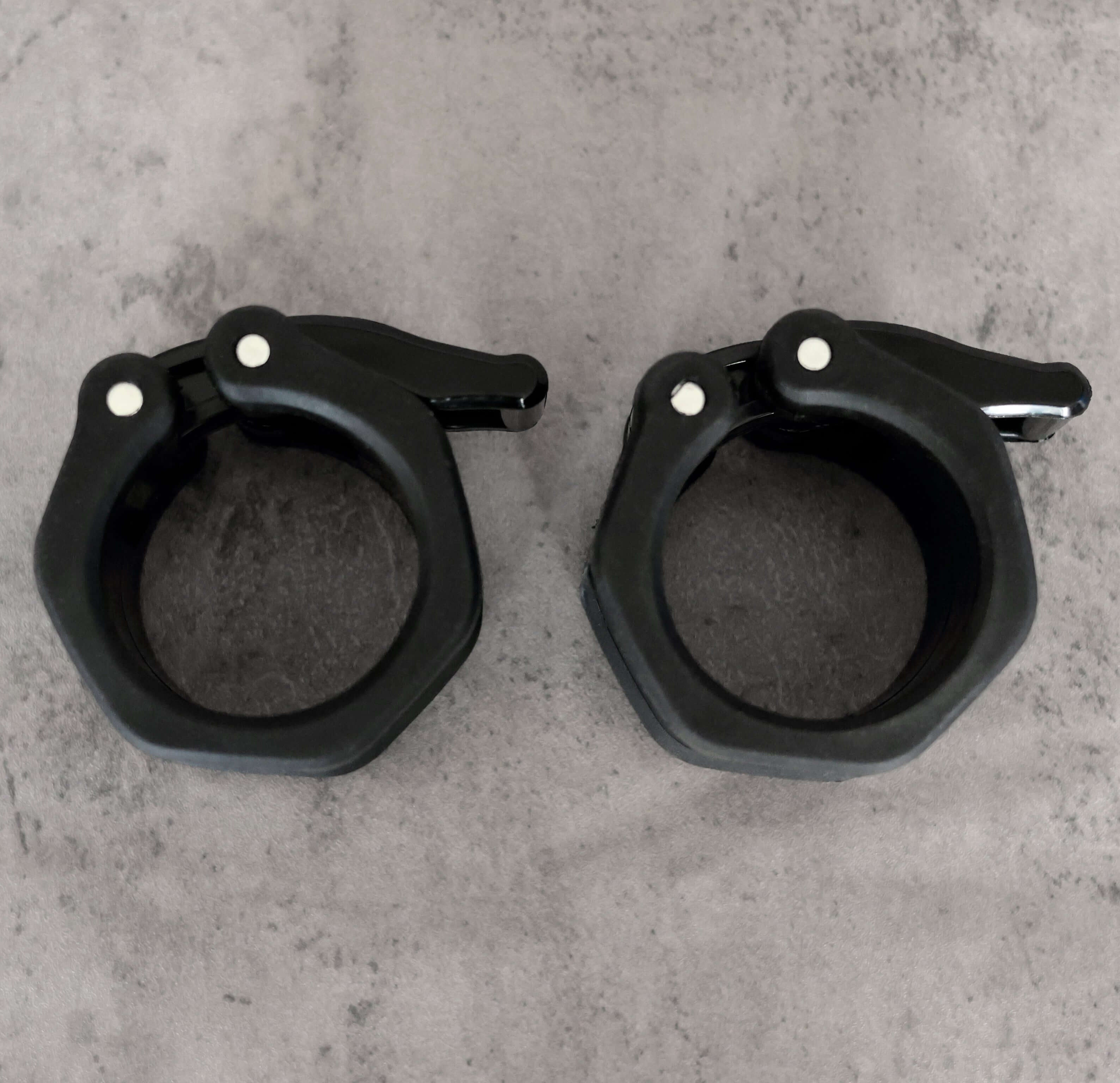 1.0 RESISTANT NYLON COLLARS